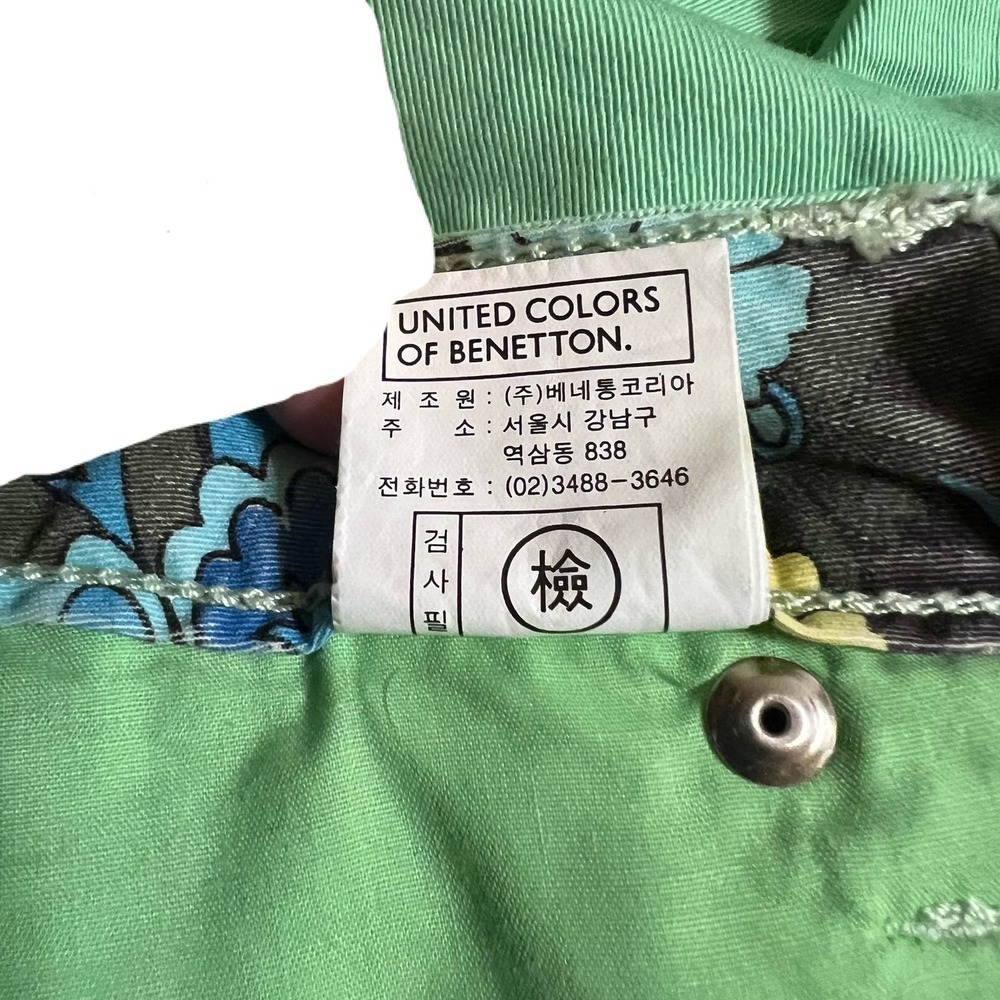 Vintage United Colors of Benetton Jeans Bright Green - Picture 6 of 6